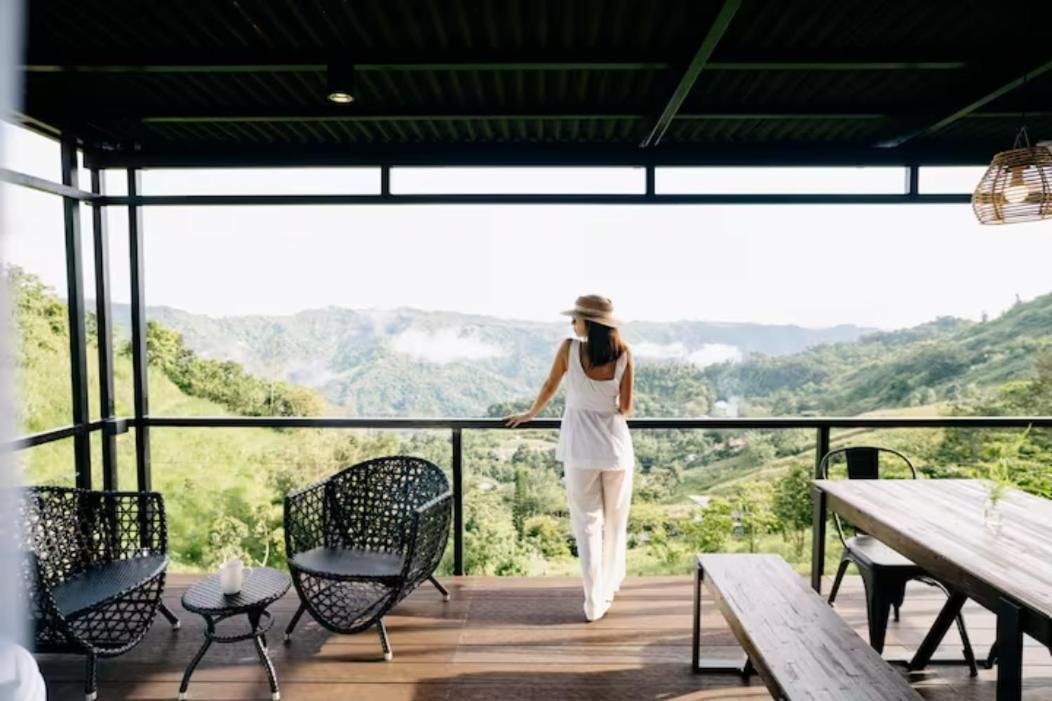 Grey Rock Mountain Cabin W/ Jacuzzi Balamban Bagian luar foto